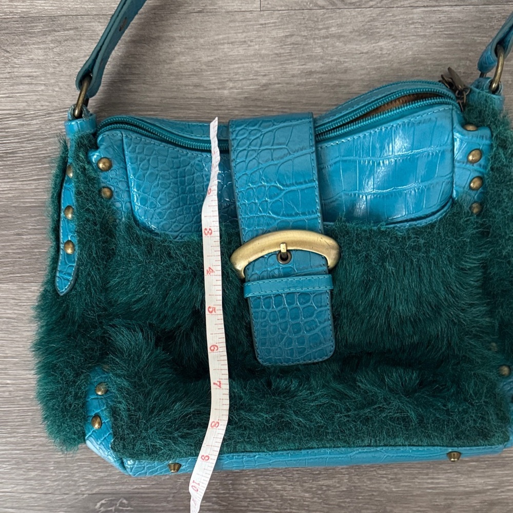 Teal Faux-Fur Shoulder Bag with Croc Texture - Picture 10 of 13